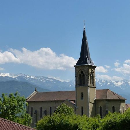 Gite Fabuleux, Jardin, Terrasse, Parking Saint-Vincent-de-Mercuze Exterior foto